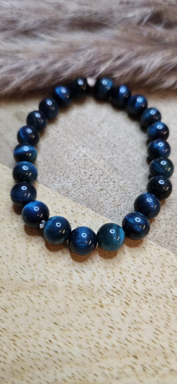 Blaues Tiegerauge