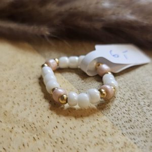 Ring in Elegant