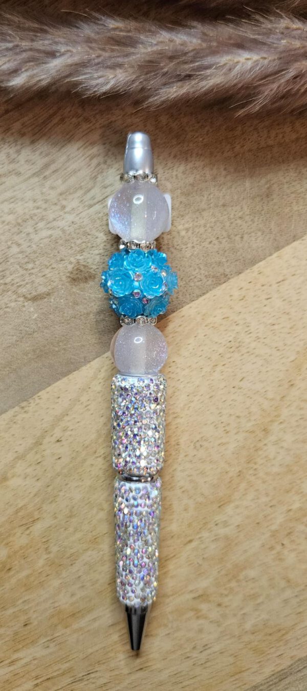 Kugelschreiber mit blauer Rosenperle