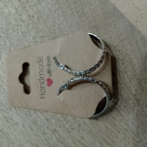 Creolen mit Muster in silber