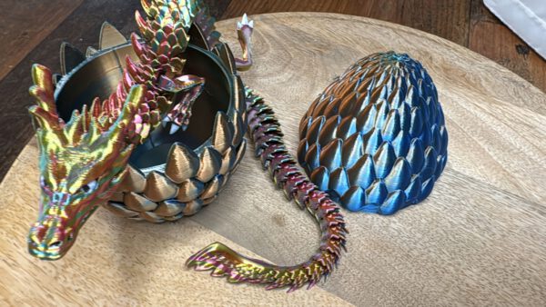 3D Druck Drache mit Ei