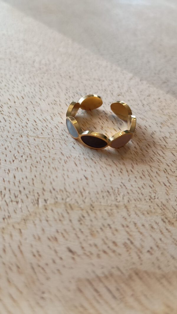 Ring in Gold