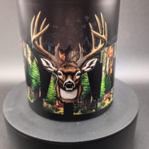 Tasse mit Hirsch