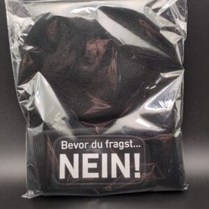Mütze in schwarz mit Spruch