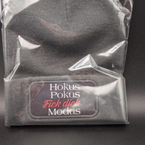 Mütze in grau mit Spruch