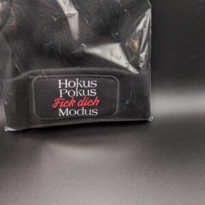 Mütze in schwarz mit Spruch